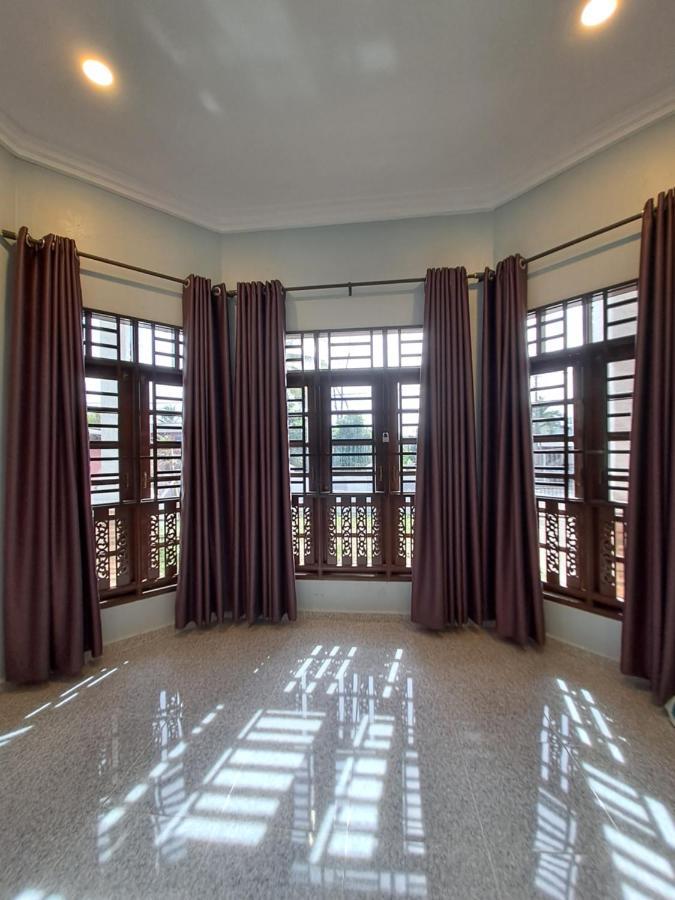 Zn Homestay Gong Badak Kampong Pengkalan Maras 外观 照片